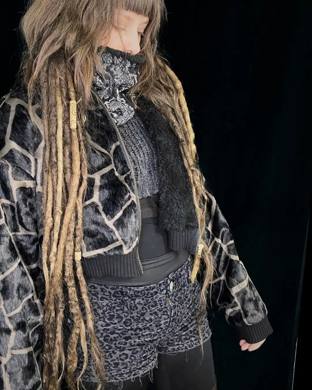 Faux Fur Jacket – Animalprint Giraffe with Backpatch