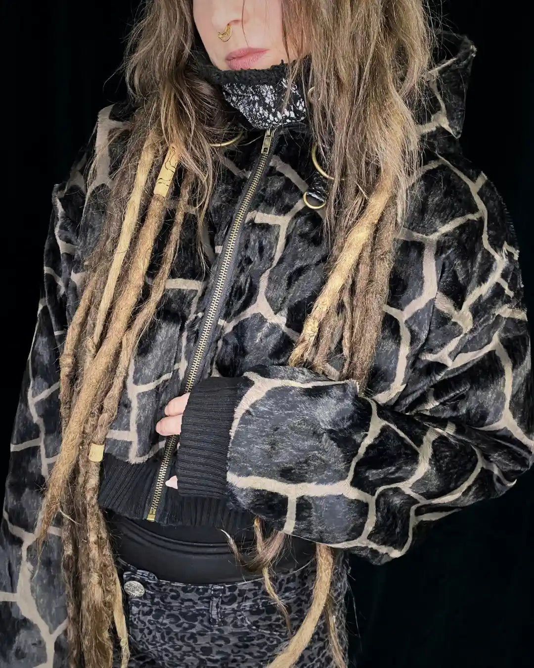 Faux Fur Jacket – Animalprint Giraffe with Backpatch