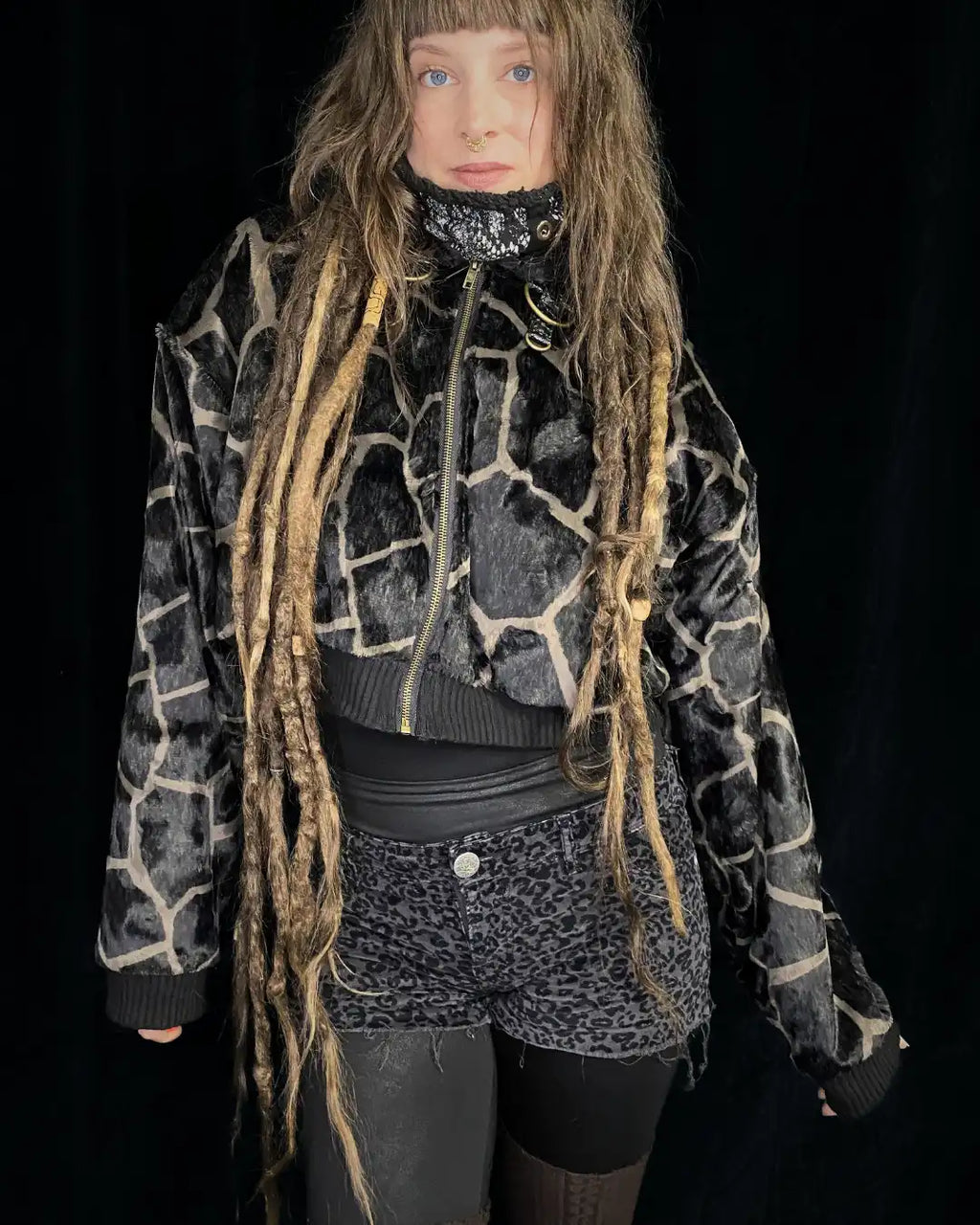 Faux Fur Jacket – Animalprint Giraffe with Backpatch