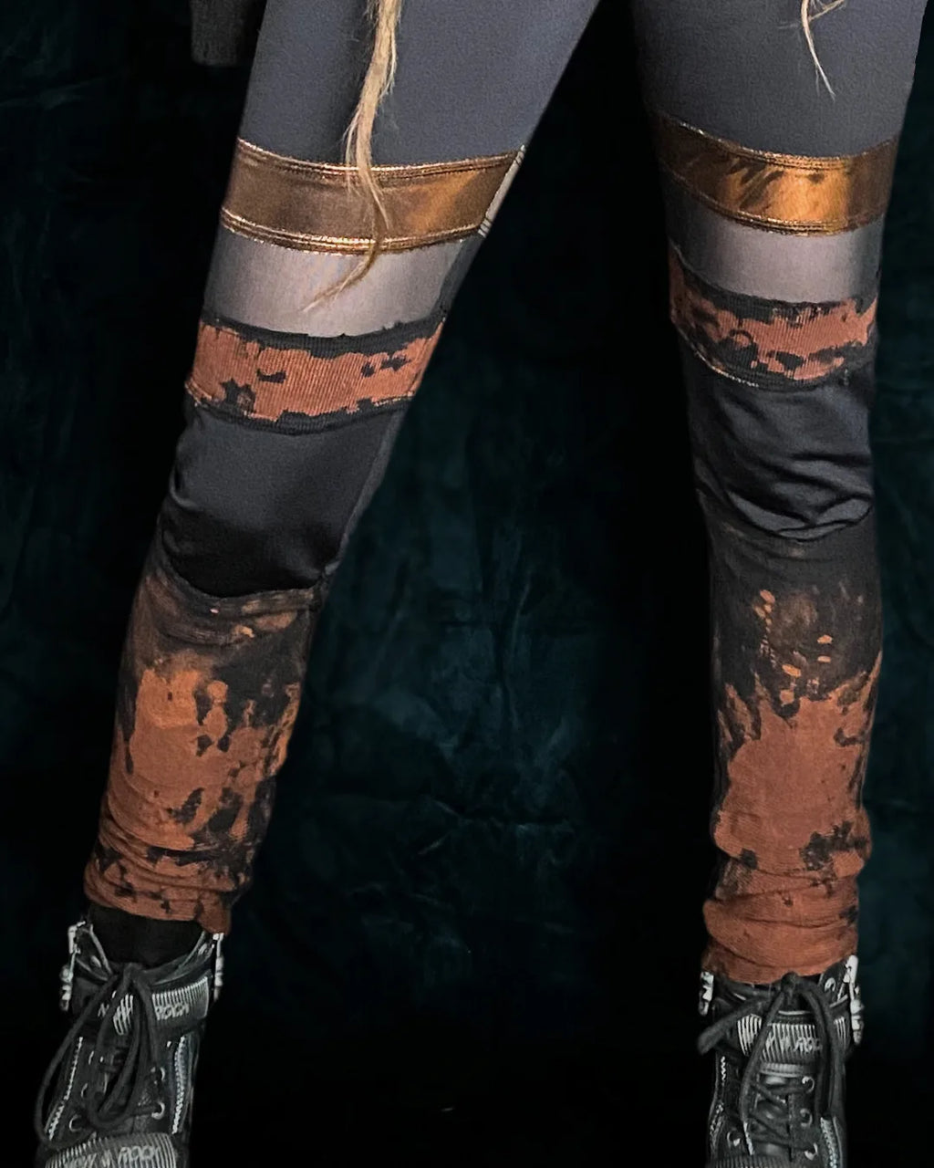 Leggings Tie Dye mit Bronze- und Mesheinsatz