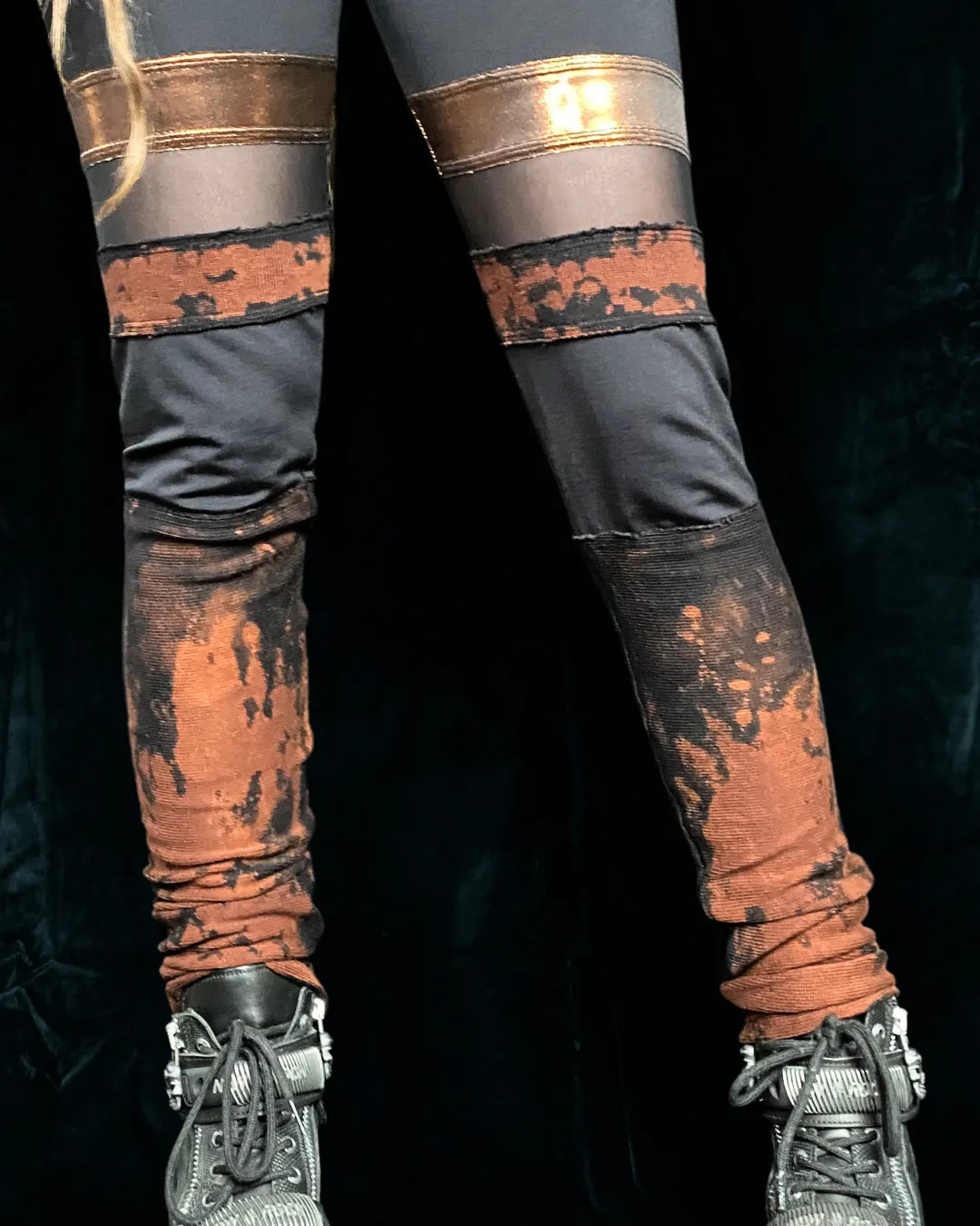 Leggings Tie Dye mit Bronze- und Mesheinsatz