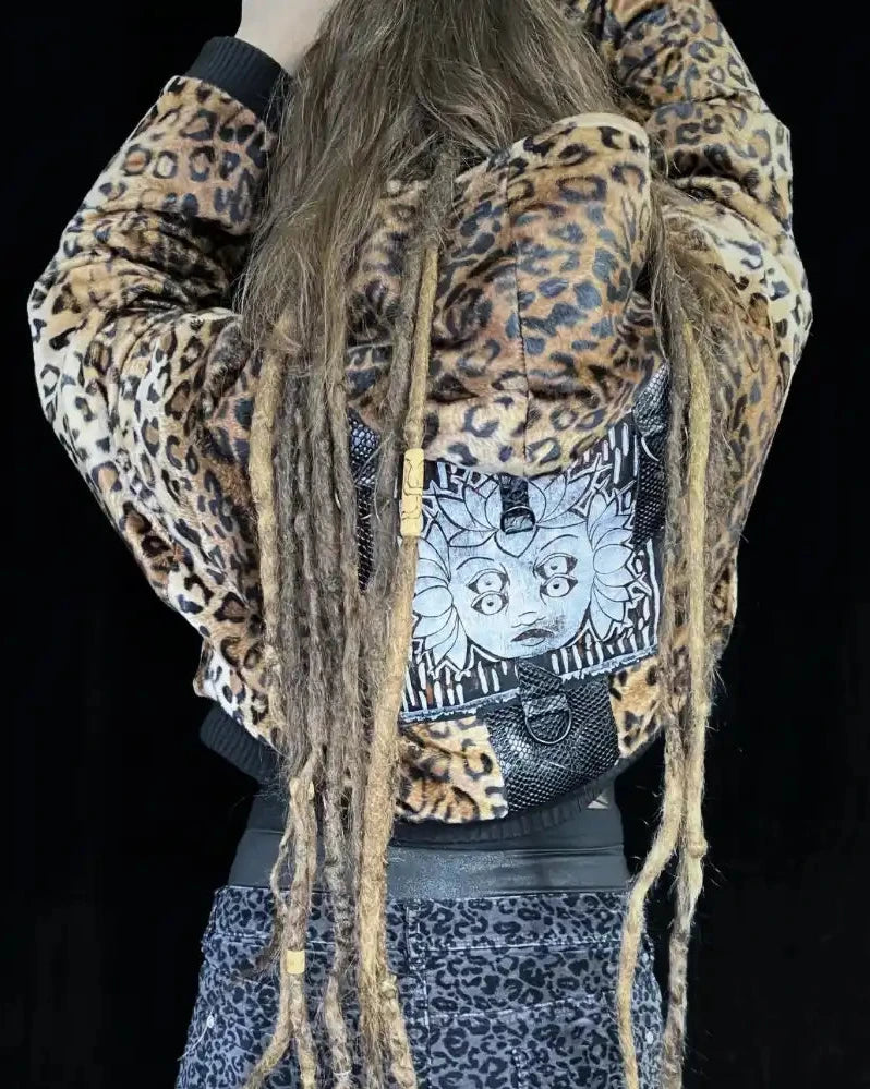 Faux Fur Jacket – Animalprint Leo with Backpatch