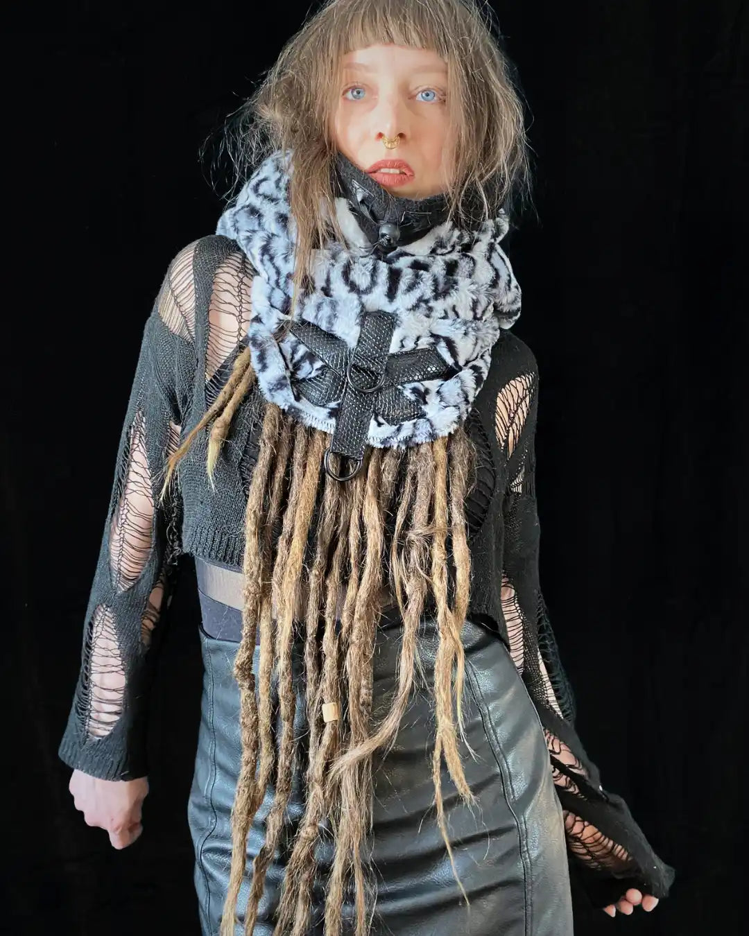 Hooded Cowl Balaclava - soft Snowleo grey