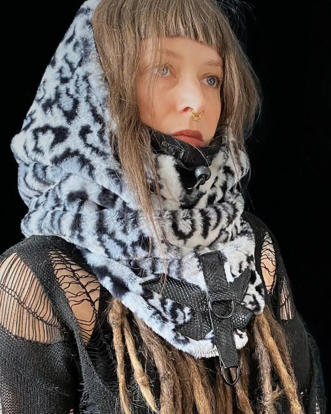 Hooded Cowl Balaclava - soft Snowleo grey