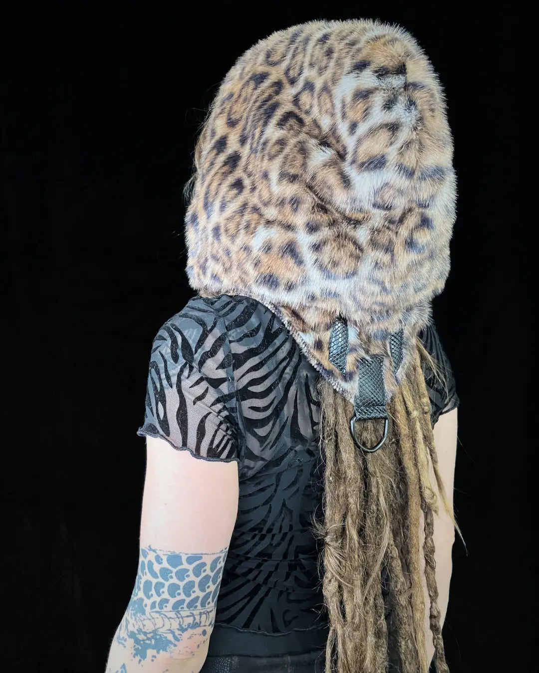 Hooded Cowl Balaclava - soft dark Leo