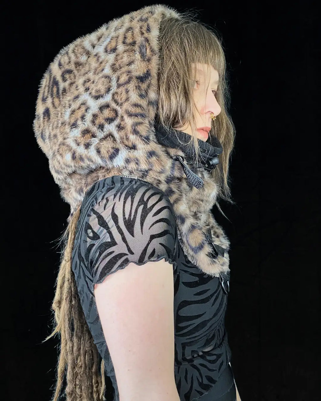 Hooded Cowl Balaclava - soft dark Leo