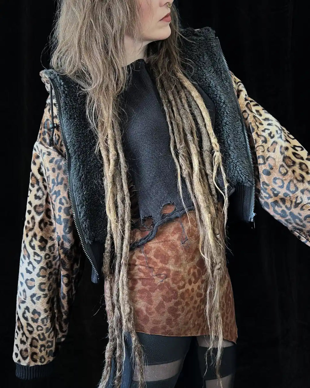 Faux Fur Jacket – Animalprint Leo / Pattern Backpatch