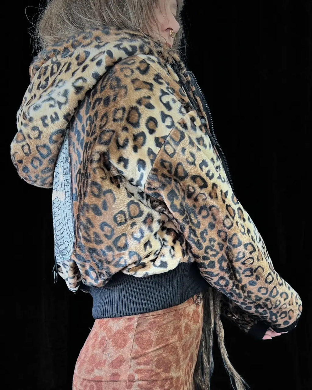 Faux Fur Jacket – Animalprint Leo / Pattern Backpatch