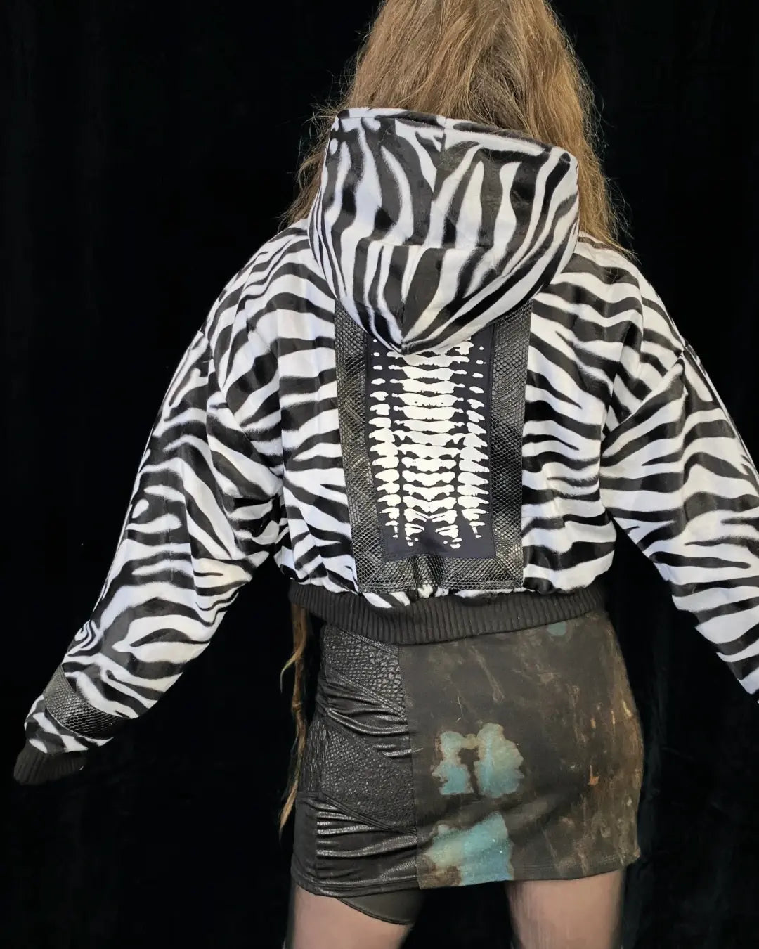 Faux Fur Jacket – Animalprint Zebra white with Backpatch