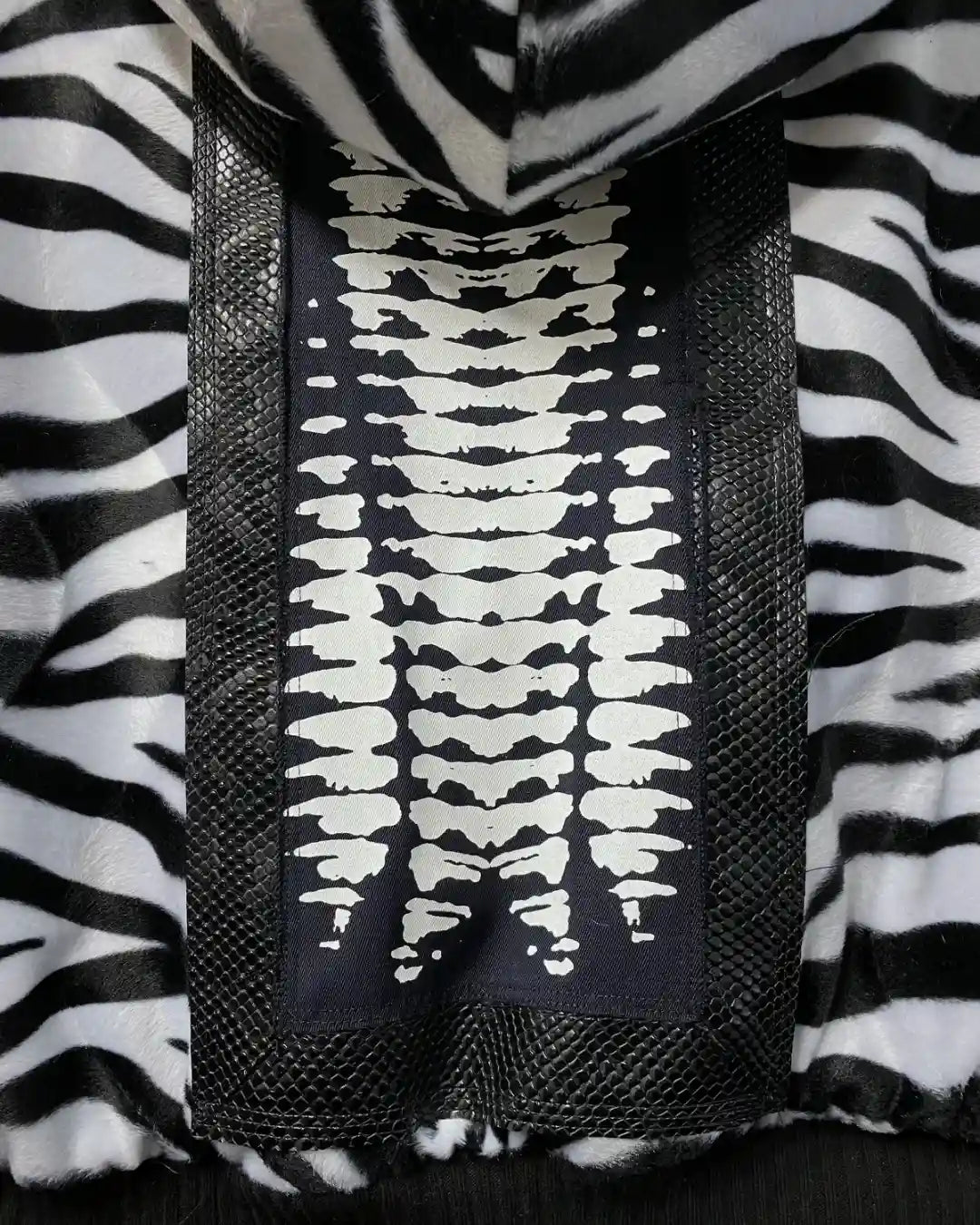 Faux Fur Jacket – Animalprint Zebra white with Backpatch