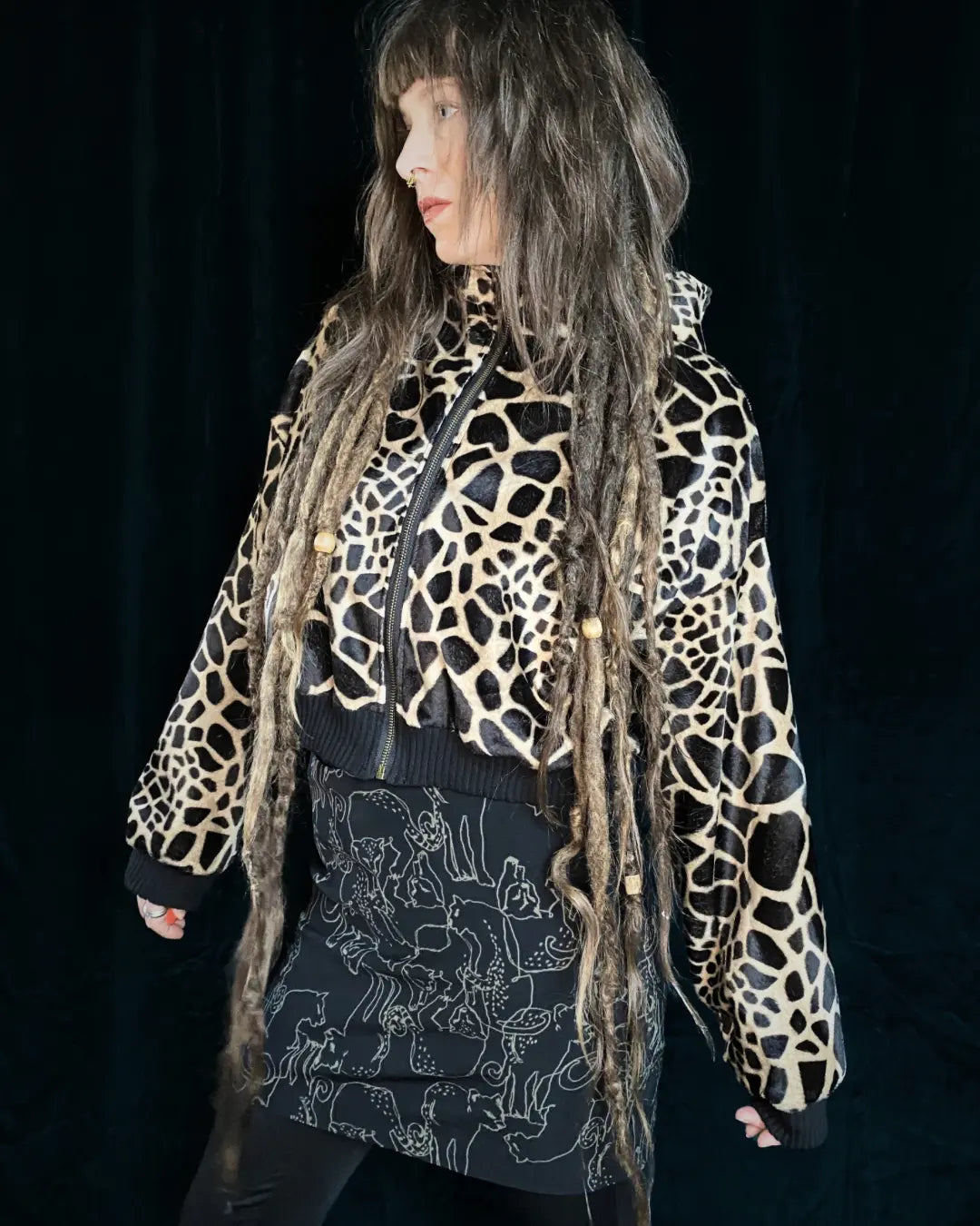 Felljacke Giraffe hell mit Backpatch