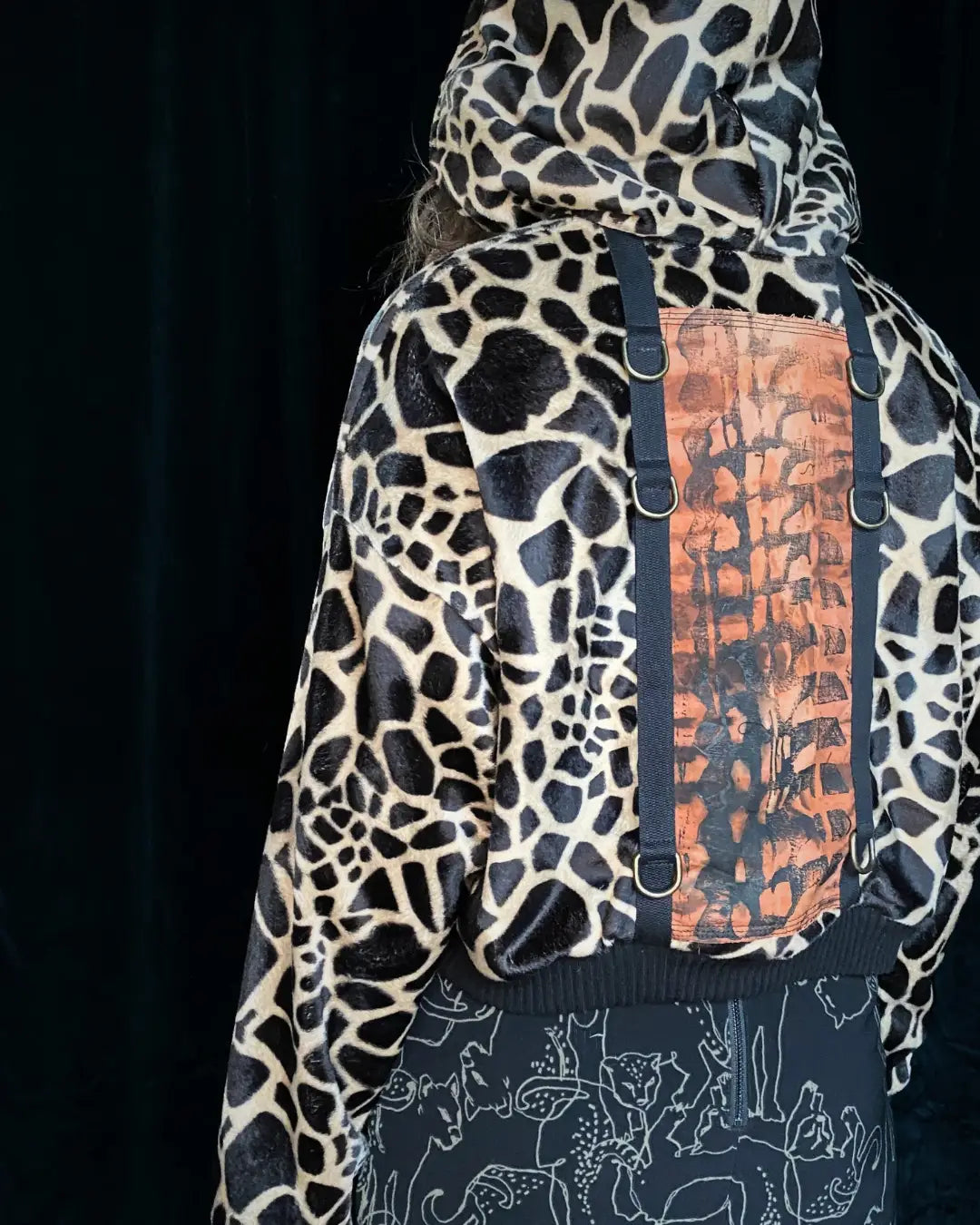 Felljacke Giraffe hell mit Backpatch