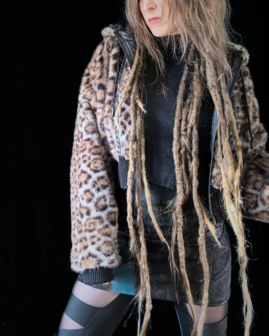 Faux Fur Jacket – Animalprint dark Leopard/CAT/gold appliques