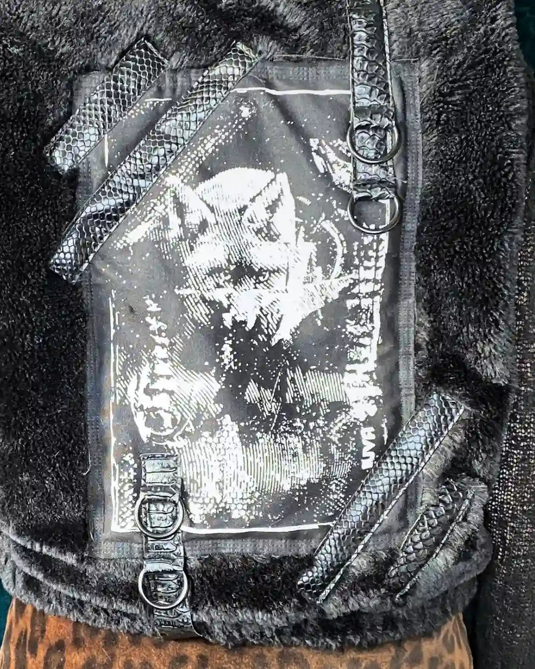 Black Vest with Snakeprint and FOX patch