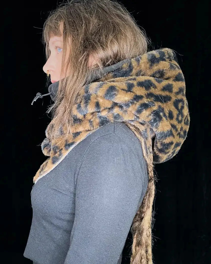 Hooded Cowl Balaclava - soft dark Leo