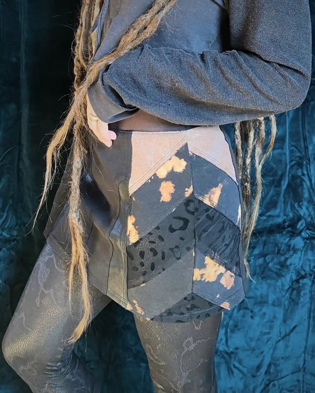 Minirock mit Fauxleather und Patchworkeinsätzen