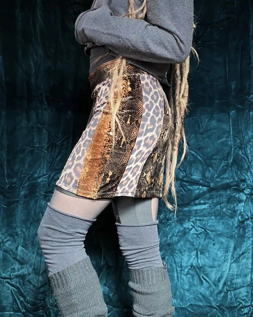Minirock Samt Schlange/Leo