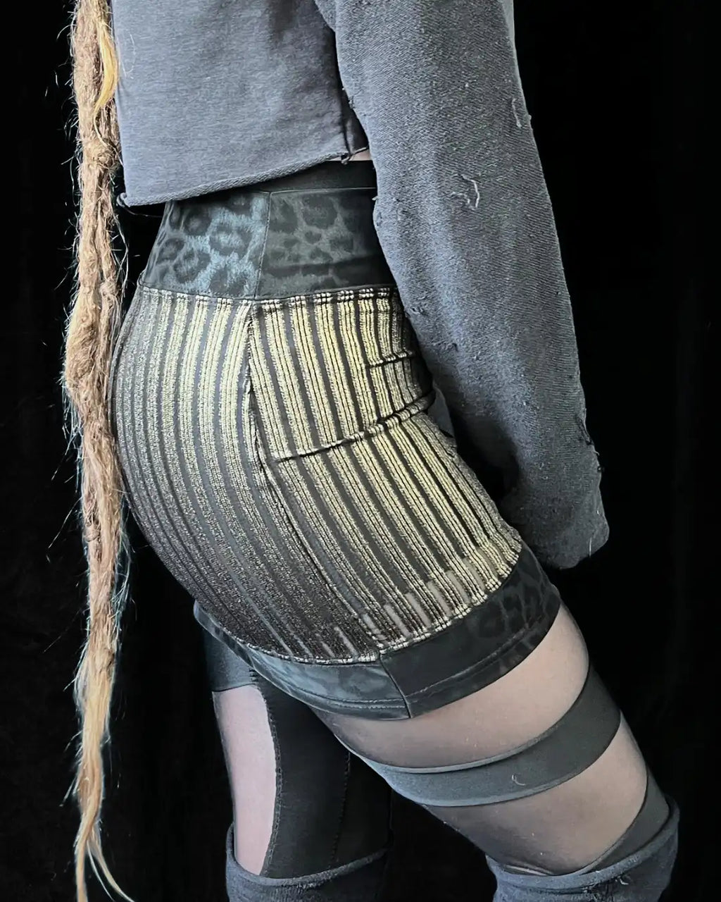 Mini skirt gold S