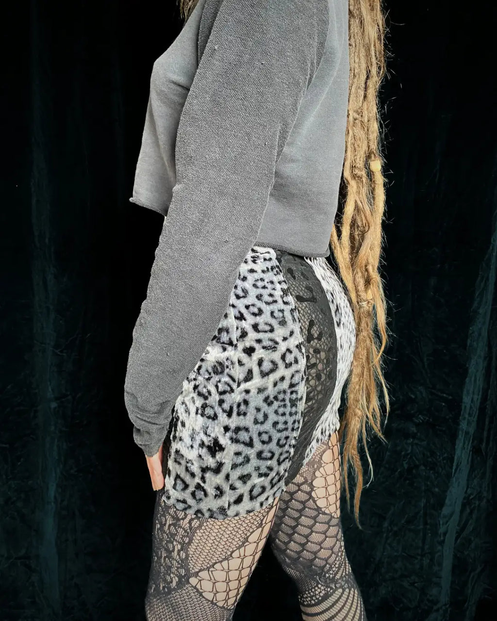 Minirock Samt/Mesh Leo