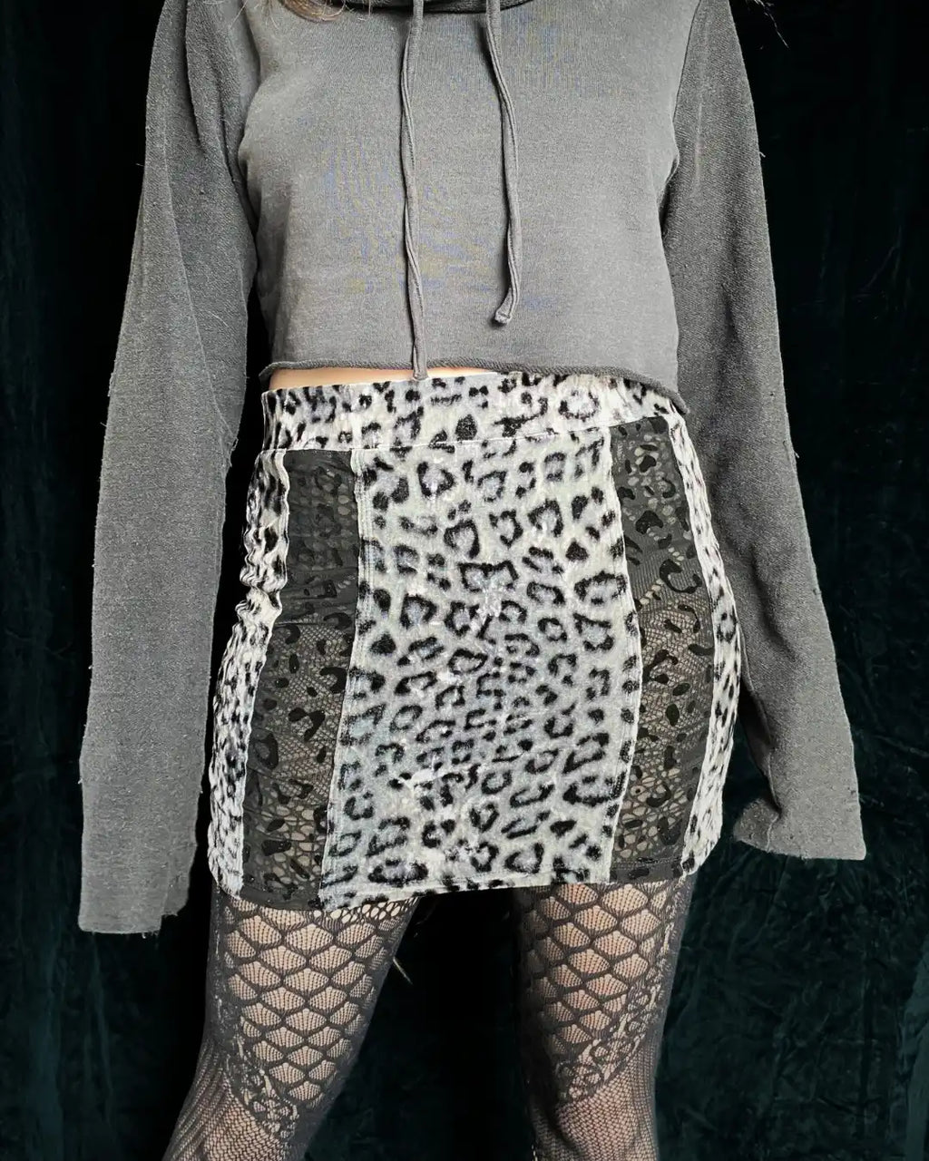 Minirock Samt/Mesh Leo