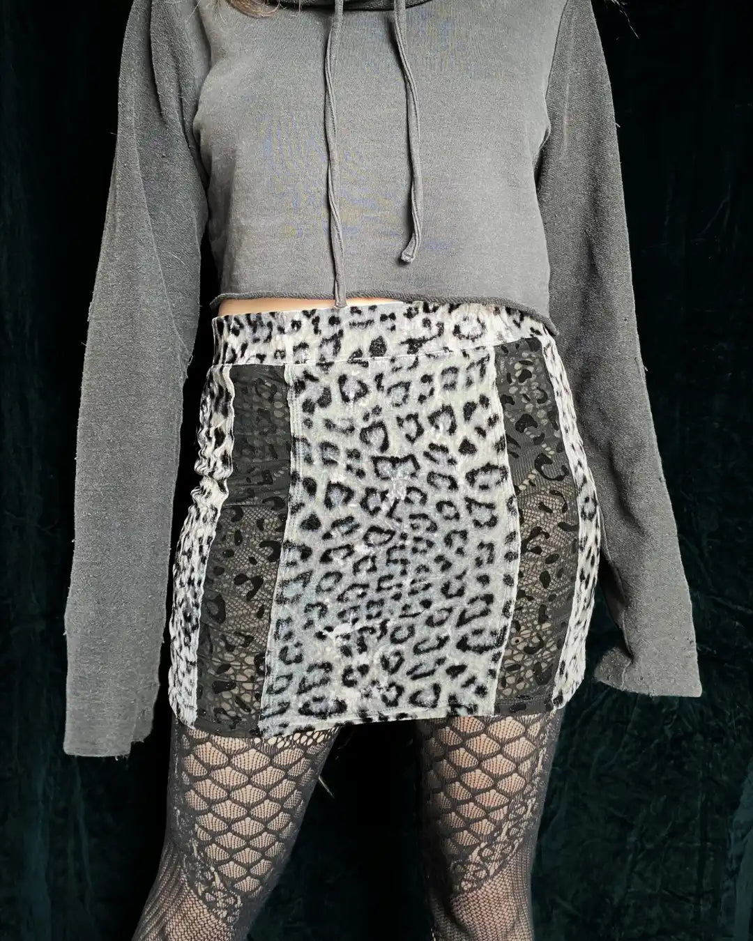 Minirock Samt/Mesh Leo