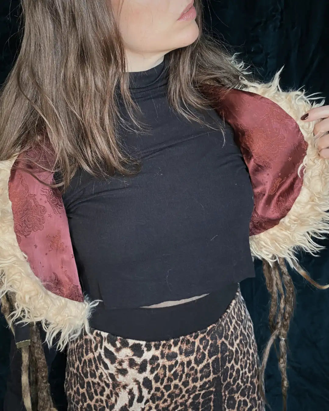 Fellweste Patchwork mit Kapuze und Backpatch