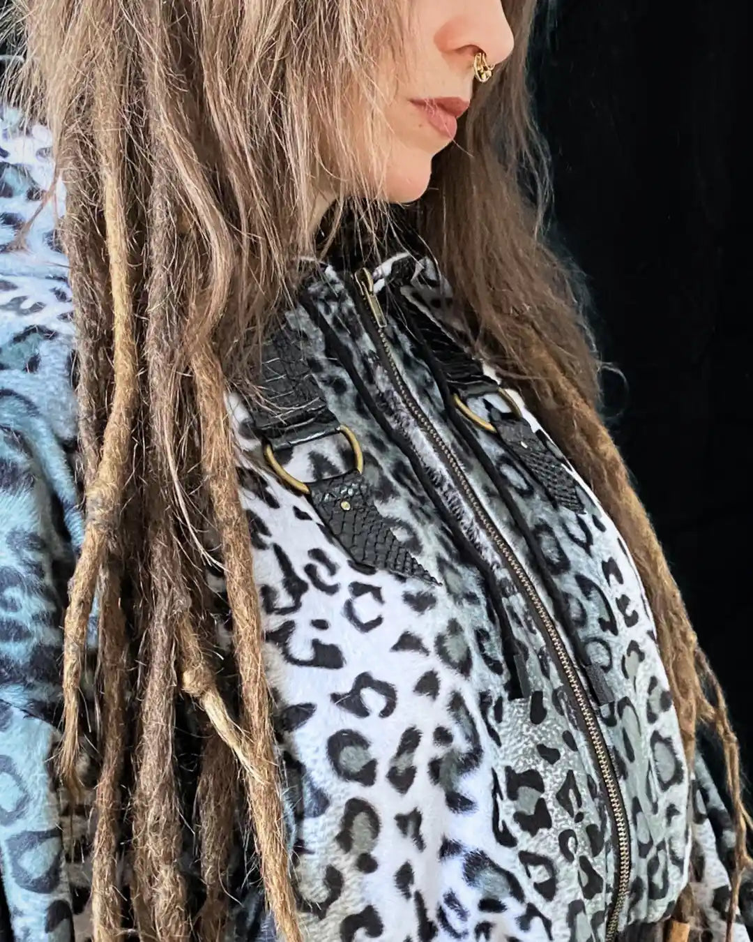 Faux Fur Jacket – Animalprint Snowleo with Backpatch