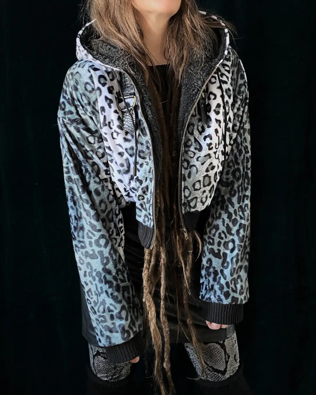 Faux Fur Jacket – Animalprint Snowleo with Backpatch