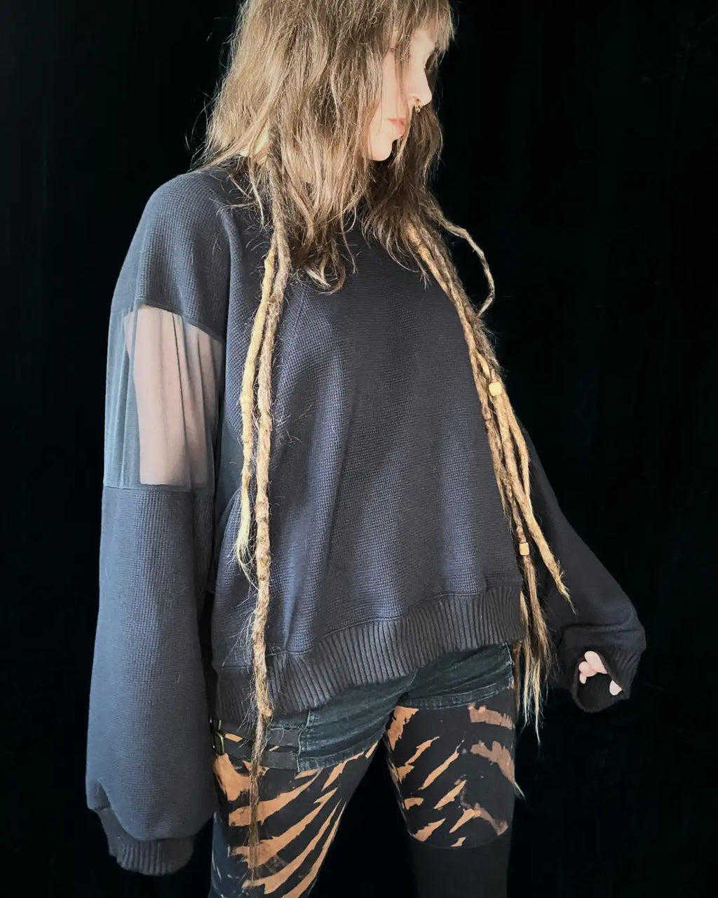 Oversize Sweater Mesh + Patch