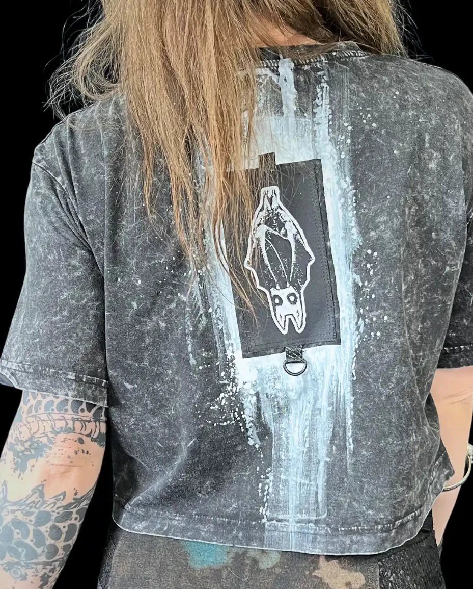 Painted Acid Tee • dark grey • Bat II • S