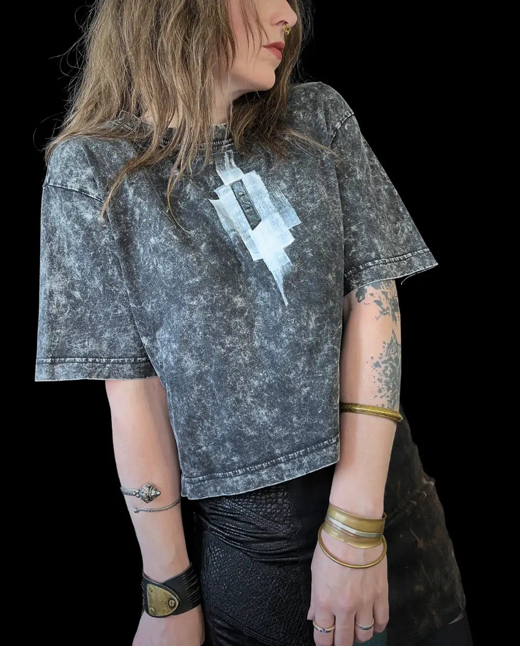Painted Acid Tee • dark grey • blind cat II • L