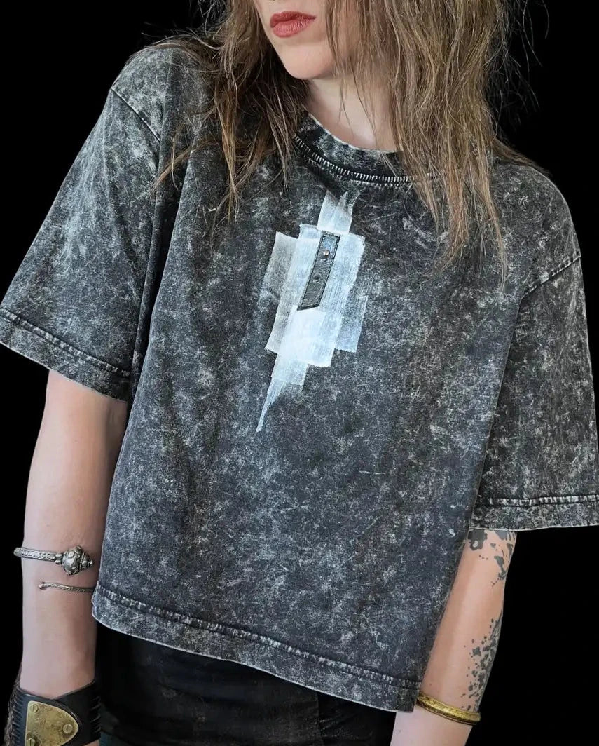 Painted Acid Tee • dark grey • blind cat II • L