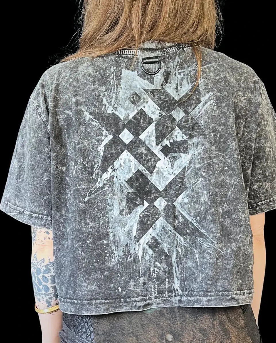 Painted Acid Tee • dark grey • crosses III • L