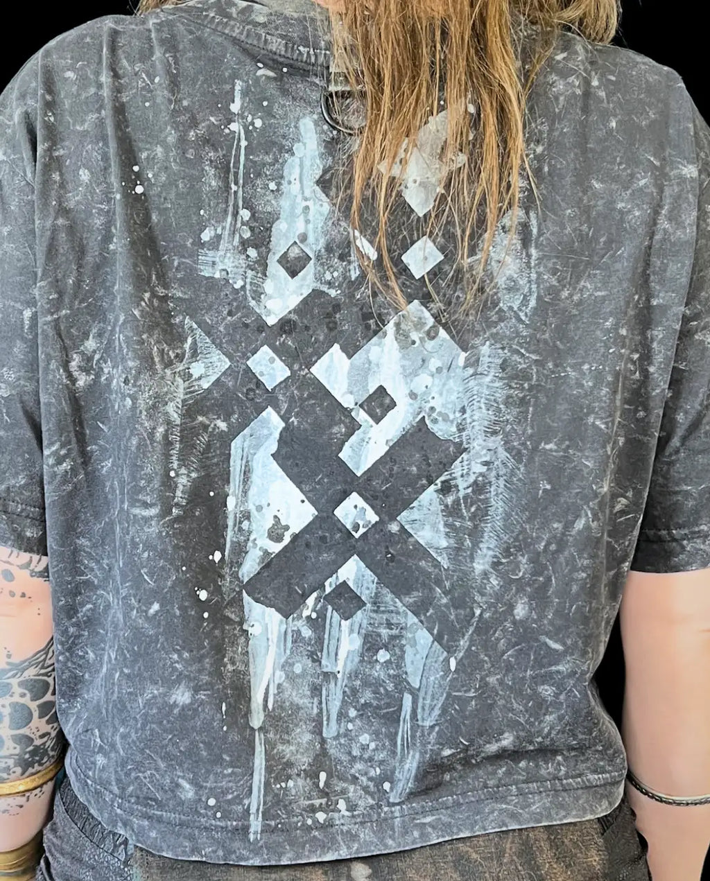 Painted Acid Tee • dark grey • crosses I • M
