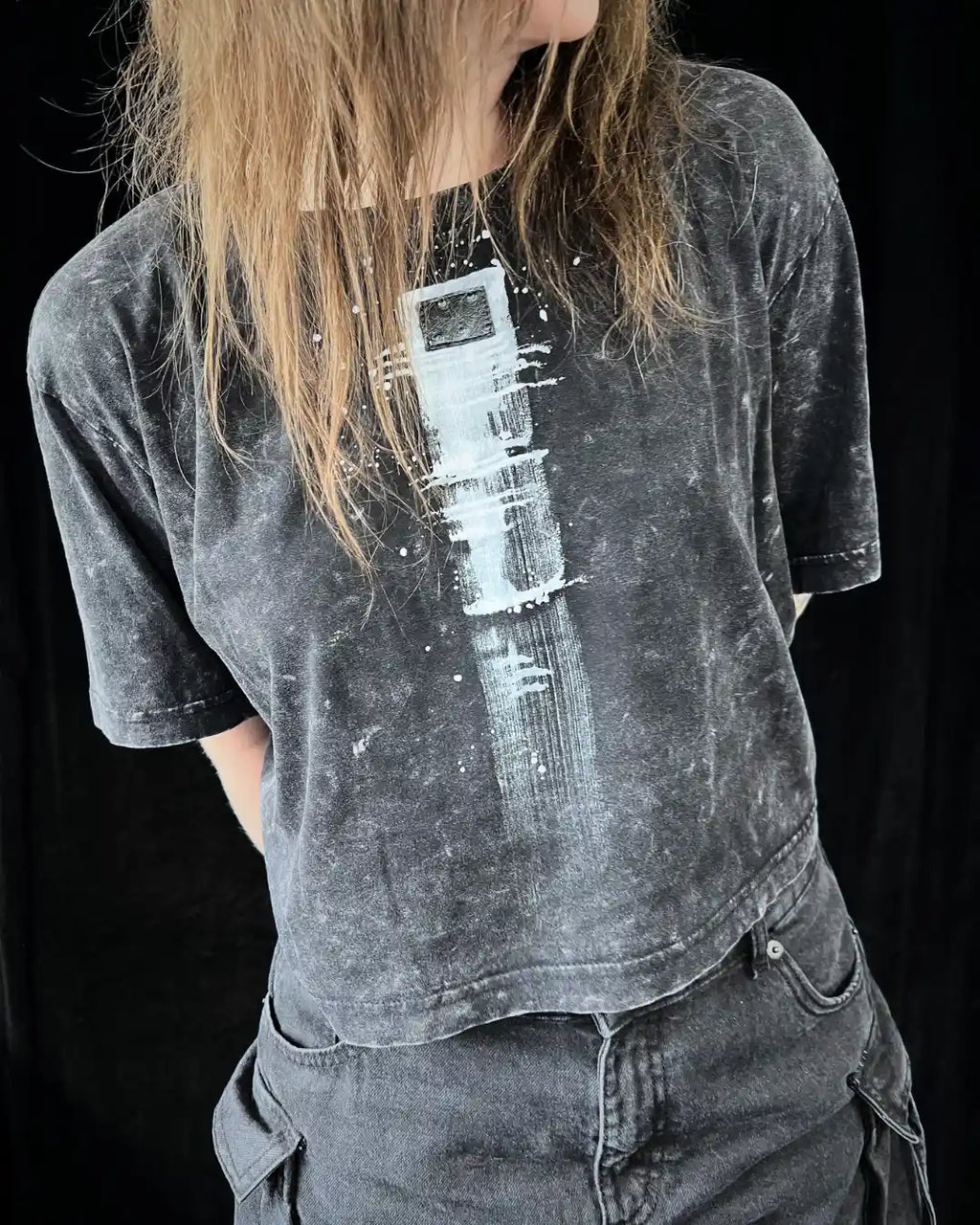 Painted Acid Tee • dark grey • Squares II • L