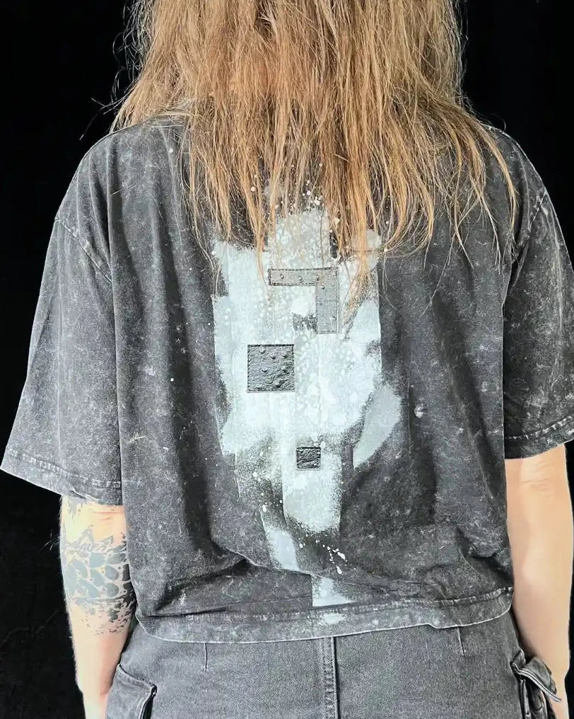 Painted Acid Tee • dark grey • Squares I • L