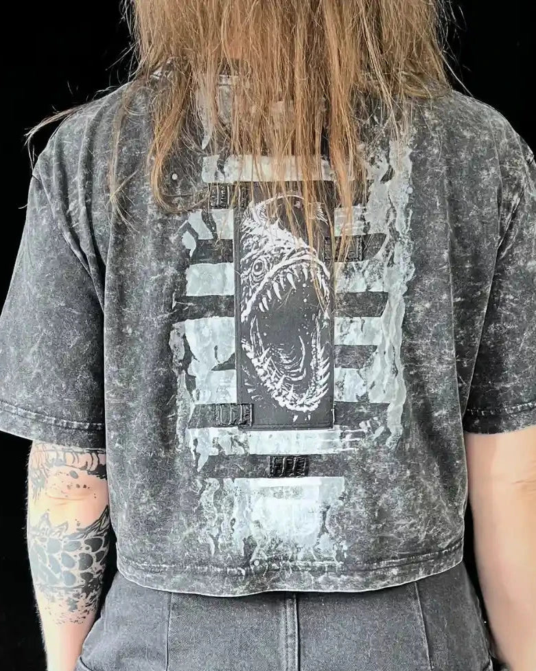 Painted Acid Tee • dark grey • Fish • S